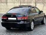 Hyundai Sonata-6