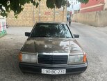 Mercedes 190-2