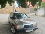 Mercedes 190-1