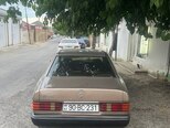 Mercedes 190-5