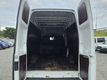 Ford Transit-15