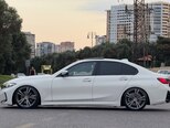 BMW 330-8
