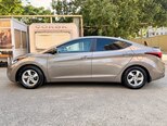 Hyundai Elantra-9