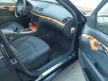 Mercedes E 200-11