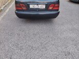 Mercedes E 220-2