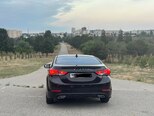 Hyundai Elantra-6