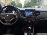 Hyundai Accent-8