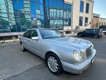 Mercedes E 240-3
