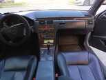 Mercedes E 230-13