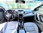 Hyundai Elantra-4