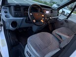 Ford Transit-19