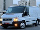 Ford Transit-13
