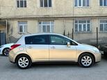 Nissan Tiida-3