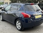 Nissan Tiida-13