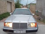 Mercedes 250 D-1