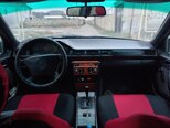 Mercedes 250 D-12