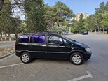 Opel Zafira-8