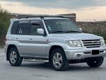 Mitsubishi Pajero io-5
