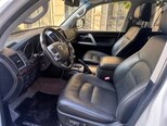 Toyota Land Cruiser-12