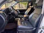Toyota Land Cruiser-13