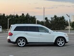 Mercedes GL 550 4MATIC-4