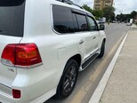 Toyota Land Cruiser-7