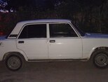LADA (VAZ) 2107-2