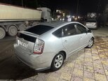 Toyota Prius-7