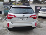 Kia Sorento-7
