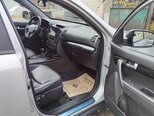 Kia Sorento-11