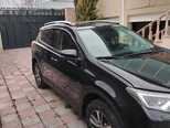 Toyota RAV4-8