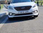 Hyundai Sonata-1