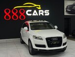 Audi Q7-1