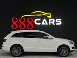 Audi Q7-5