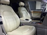 Audi Q7-10