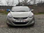 Hyundai Elantra-1