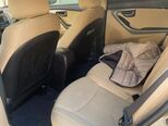 Hyundai Elantra-4