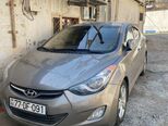 Hyundai Elantra-5