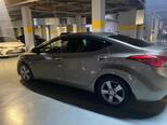 Hyundai Elantra-8