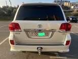 Toyota Land Cruiser-5
