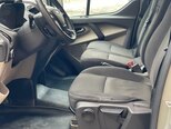 Ford Tourneo Custom-3