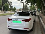 Kia Optima-2