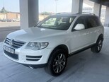 Volkswagen Touareg-5