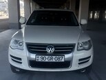 Volkswagen Touareg-1