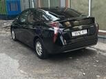 Toyota Prius-11