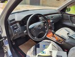 Mercedes E 240-10