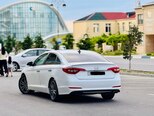Hyundai Sonata-6