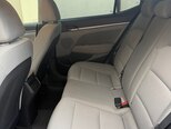 Hyundai Elantra-10