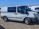 Ford Transit-10