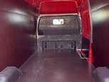 Ford Transit-16